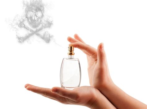 is perfume poisonous|is perfume poisonous to humans.